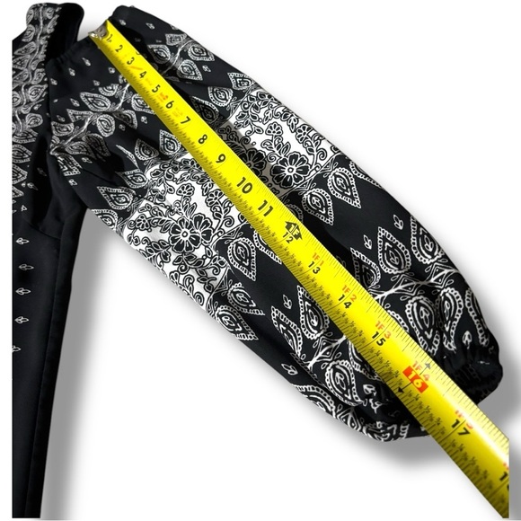 Luxology Black and White Vertical Geometric Pattern Shoulder Cutout Mini Dress - Picture 12 of 16